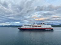 Tag 6 - Begegnung mit der MS Polarlys