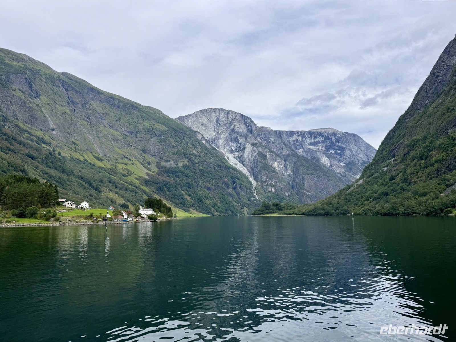 Tag 8 - Fahrt über den Nærøyfjord