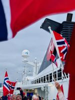 Tag 6 - Treffen mit dem Schwesternschiff MS Nordlys