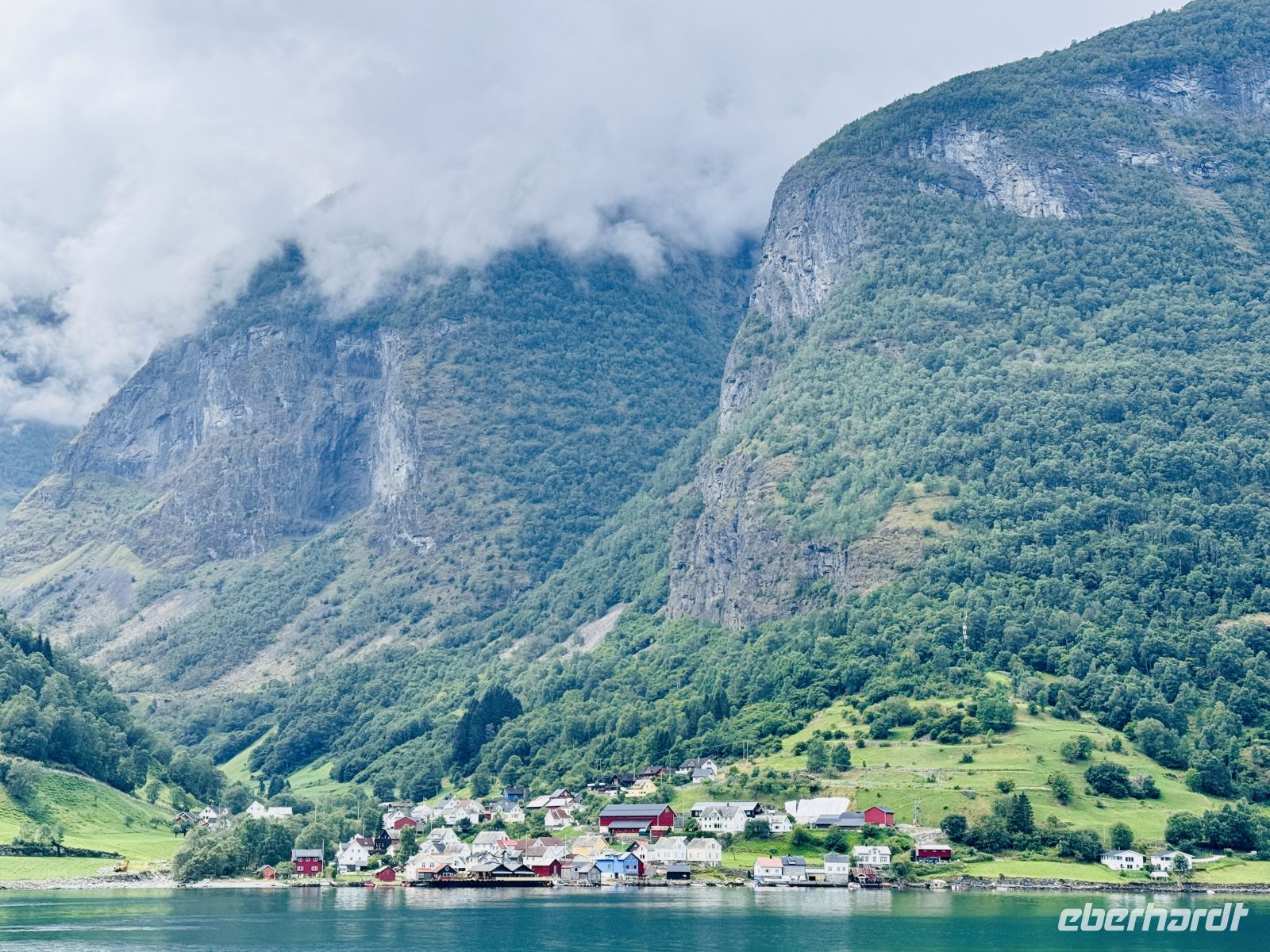 Tag 8 - Undredal im Auerlandsfjord 