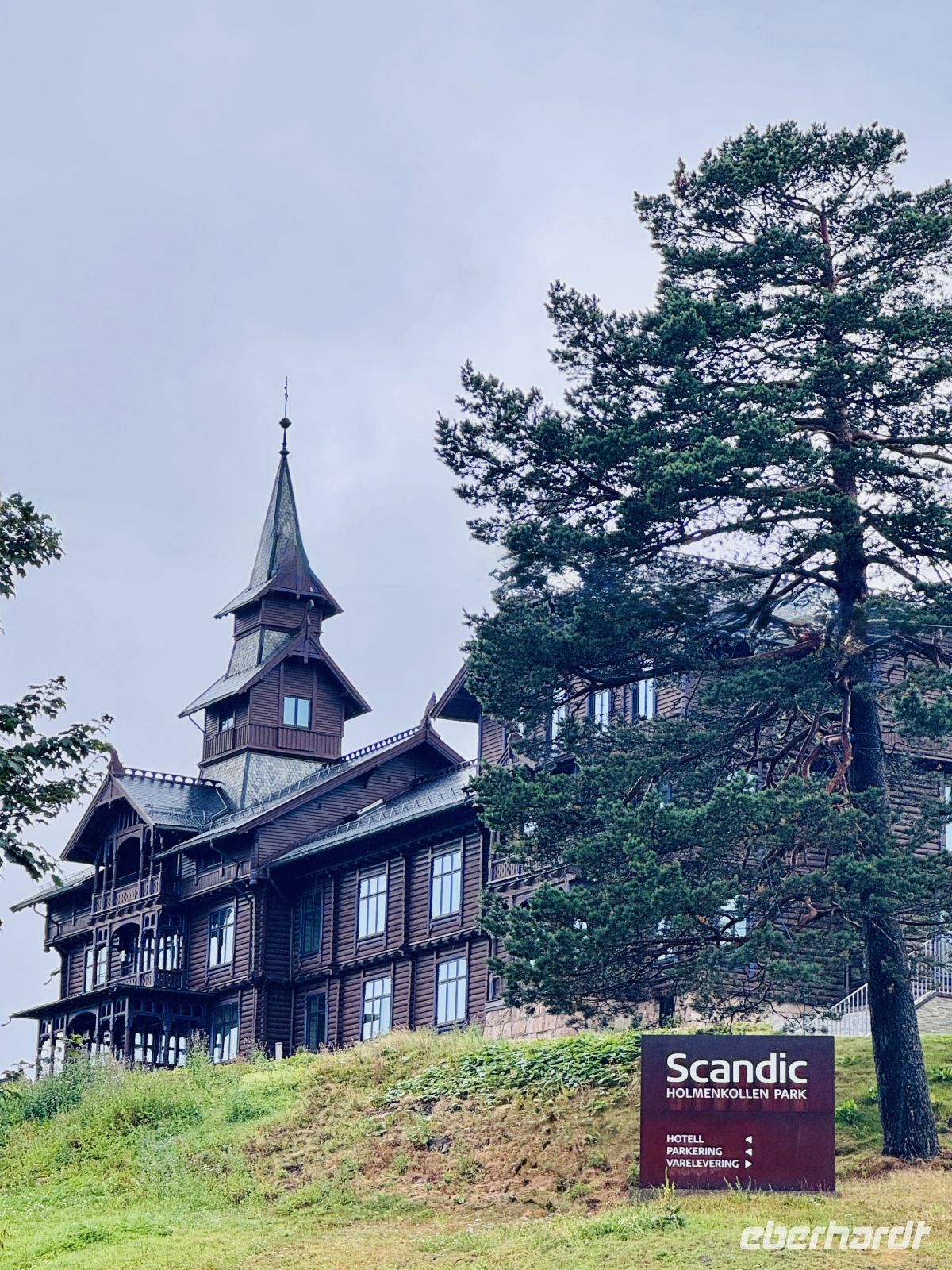 Tag 9 - Unser Hotel: Scandic am Holmenkollen