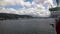 Fahrtimpressionen mit der Hurtigrute von Molde nach Bergen... (Einfahrt nach Bergen)