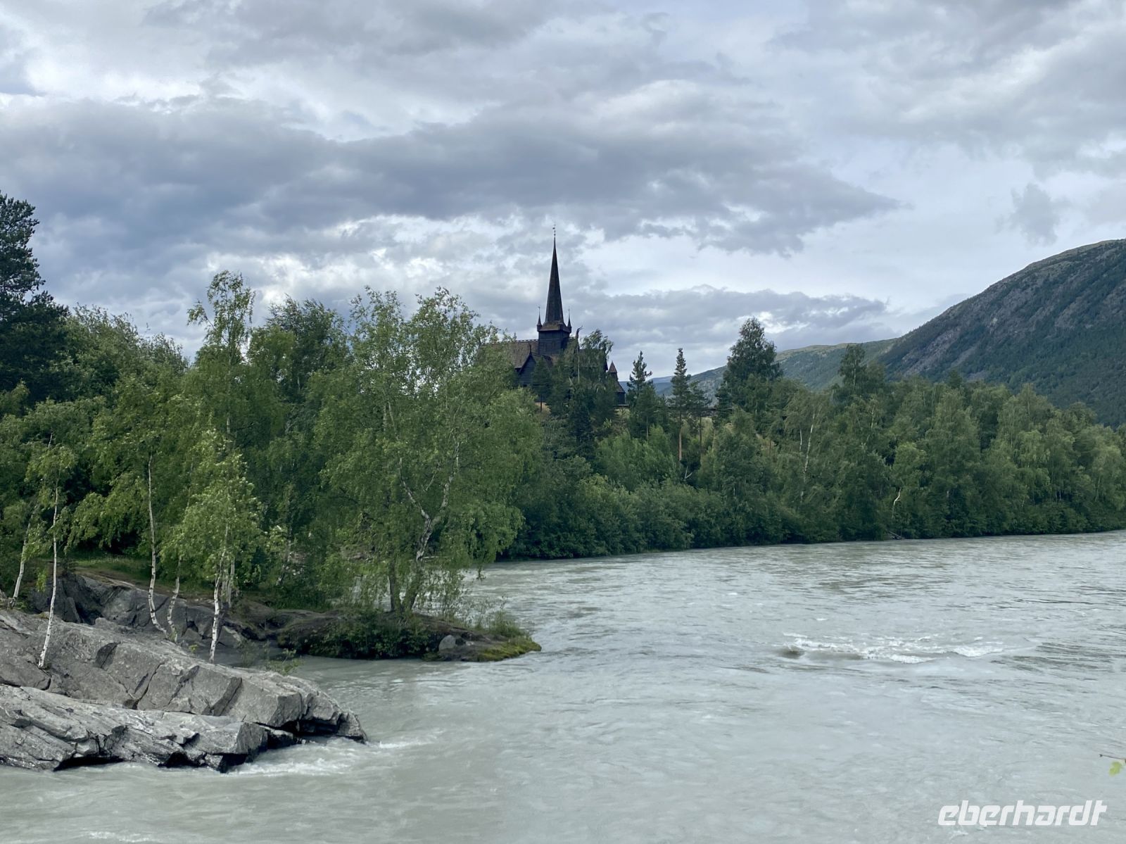 Tag 3 - Bovra Fluss in Lom
