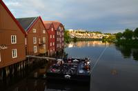 070 Trondheim, Speicherstadt mit Blick zur Uni