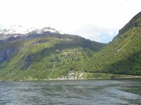Fahrt auf dem Geirangerfjord (Blick zur Adlerstrasse)