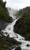 T4 Fossefallet. Die Wasserfälle werden immer spektakulärer.