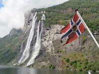 Kreuzfahrt im Geirangerfjord-Wasserfall die sieben Schwestern