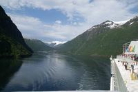 AIDAsol im Geirangerfjord, Norwegen
