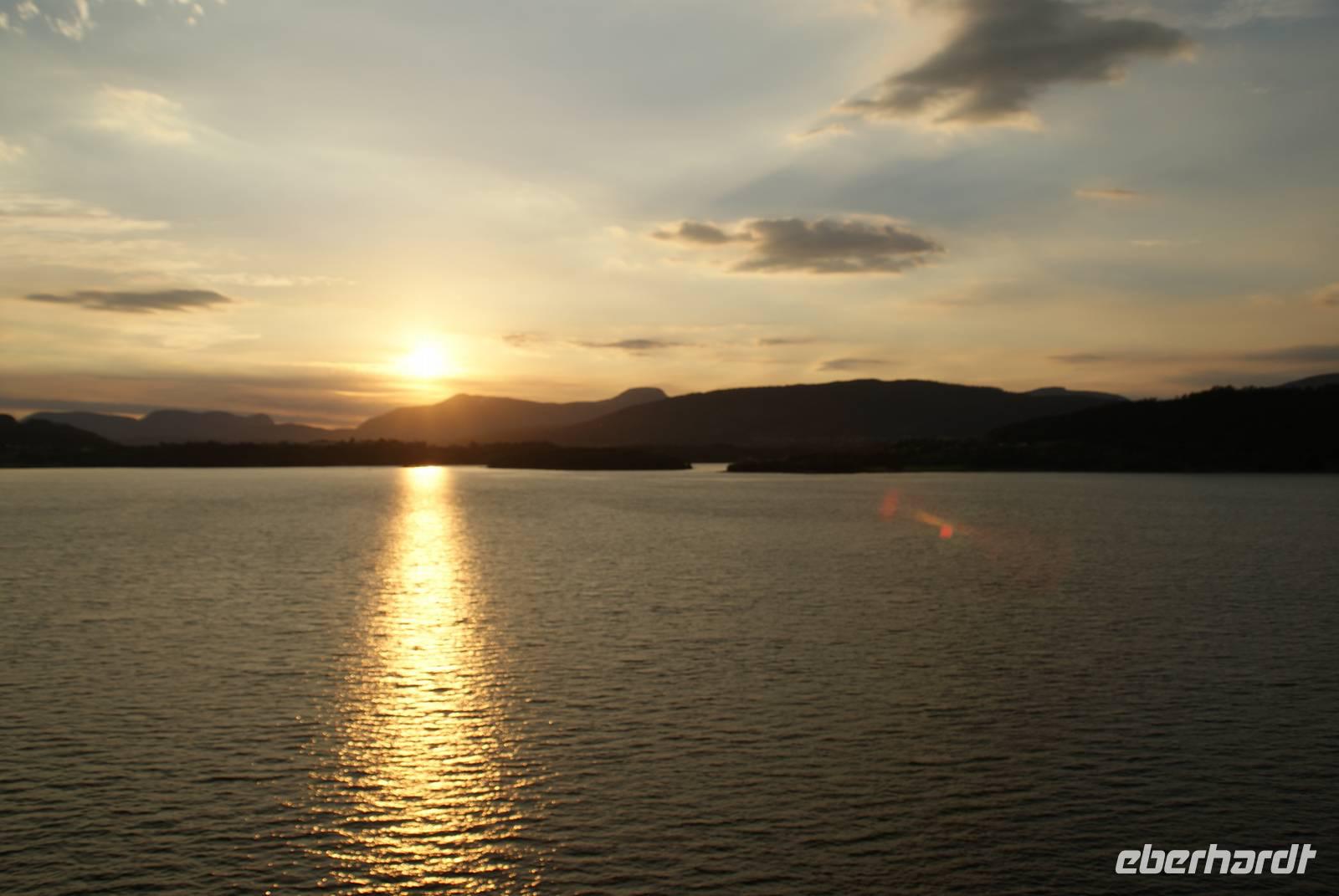 Abendstimmung im Fjord, Norwegen