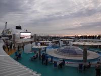 AIDAsol im Hafen von Hamburg