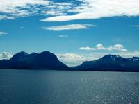 Fahrt mit den Hurtigruten