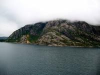 Fahrt mit den Hurtigruten