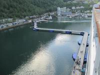 Ausfahrbare Gandway zum Hafen