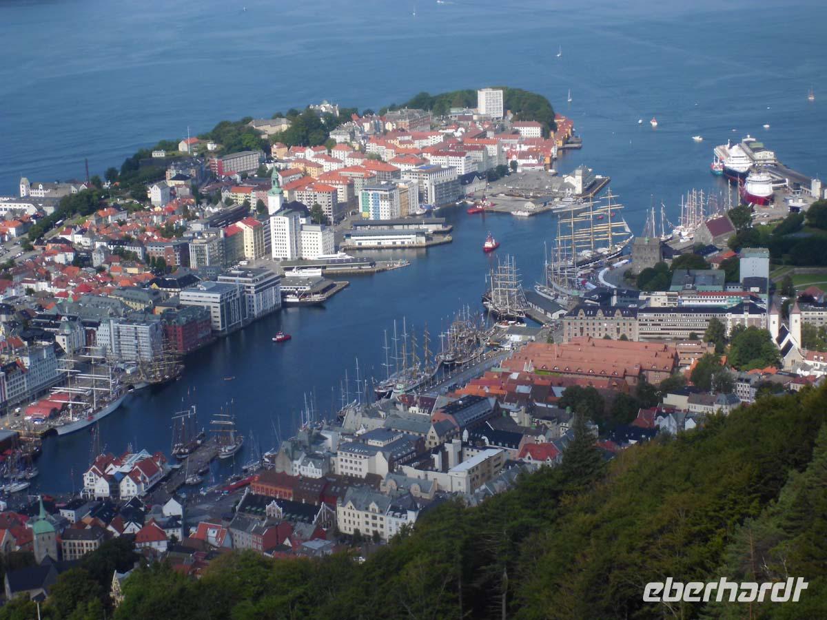 Blick vom Flöyen auf Bergen