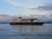 MS Midnatsol Hurtigruten in Molde