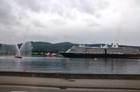 307 Alesund, Verabschiedung Kreuzfahrtschiff