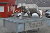 Eisbärstatue in Longyearbyen