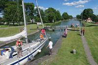 Ein Schiff wurde durchgeschleust