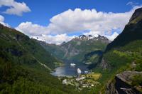 220 Geirangerfjord, Blick nach Geiranger