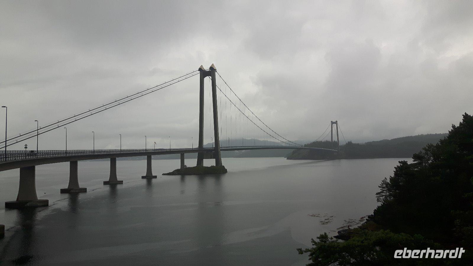 Fahrt von Bergen nach Stavanger (Stordabrücke)