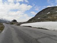 Eis am Djupvassvatnet 