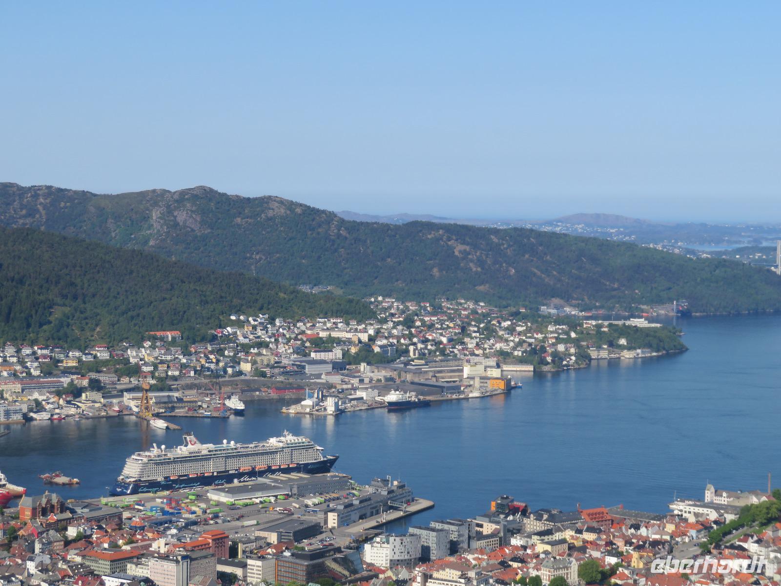 Blick auf Bergen