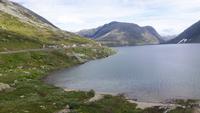 Fahrt von Geiranger nach Lom... (Djupvatnet)