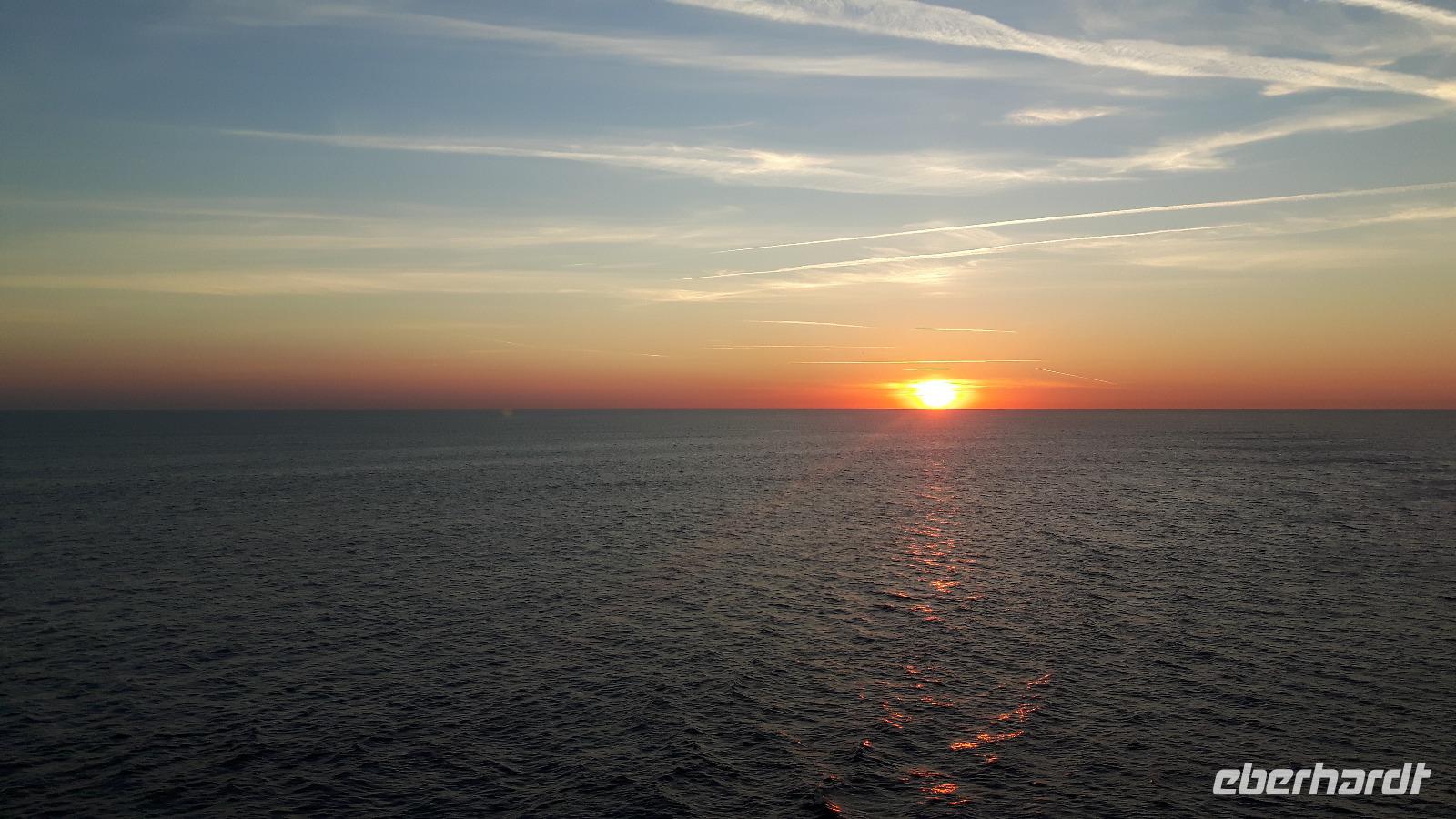 Fährüberfahrt von Göteborg nach Kiel (Sonnenuntergang)