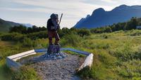 165 Oteren, Troll am Hotel Welcome Inn Lyngskroa