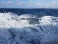 Hurtigrute, MS Finnmarken bei Wellengang