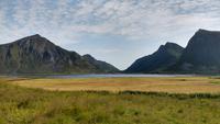339 Lofoten, Blick von Flakstad nach Vareid
