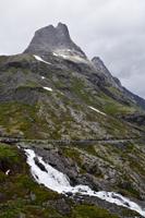 250 Auf den Aussichten der Trollstige
