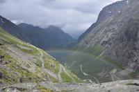 251 Auf den Aussichten der Trollstige