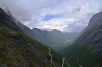 254 Auf den Aussichten der Trollstige