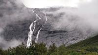 367 Wanderung zum Briksdalsbreen