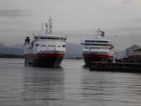 Treff von 2 Hurtigrutenschiffen