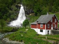 Steindalsfossen