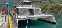 Elektroschiff zur Fjordkreuzfahrt im Aurlandsfjord