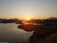 Sonnenuntergang fast Mitternacht auf den Lofoten