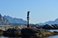 Lofoten - Rundfahrt zum Raftsund und Trollfjord - Ausfahrt aus Svolvaer