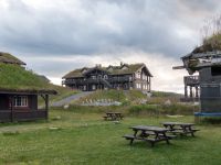 Gomobu Fjellstue, Vaset