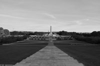 Menschenleerer Vigelandspark in Oslo - Reisen in Corona-Zeiten macht es möglich