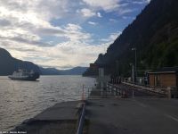 Fähre über den Norddalsfjord von Linge nach Eidsdal - Hauptfjord Storfjord, Nebenfjord Norddalsfjord