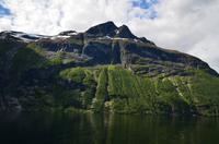 196 Fährfahrt Hellesylt - Geiranger