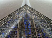 Norwegen - Tromso - Eismeerkathedrale.JPG