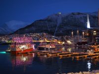 Norwegen - Tromso - Spaziergang im Hafen.jpg