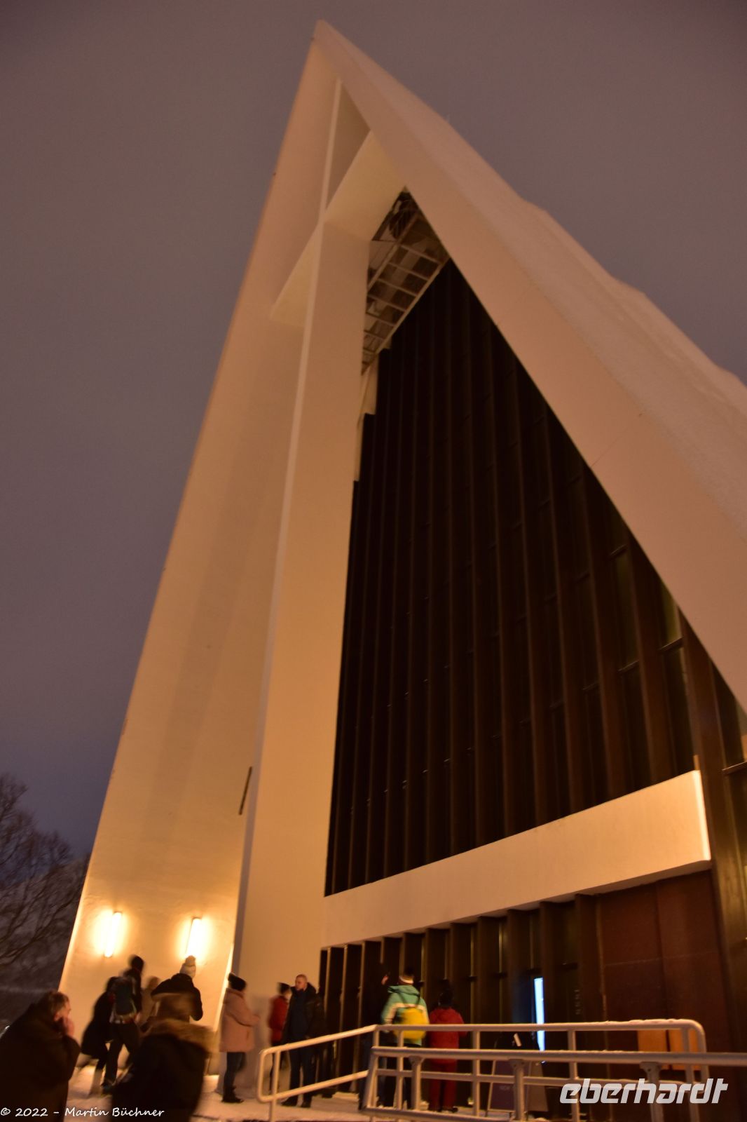 Die Tromsdalen kirke - besser bekannt als Tromsø Eismeerkathedrale