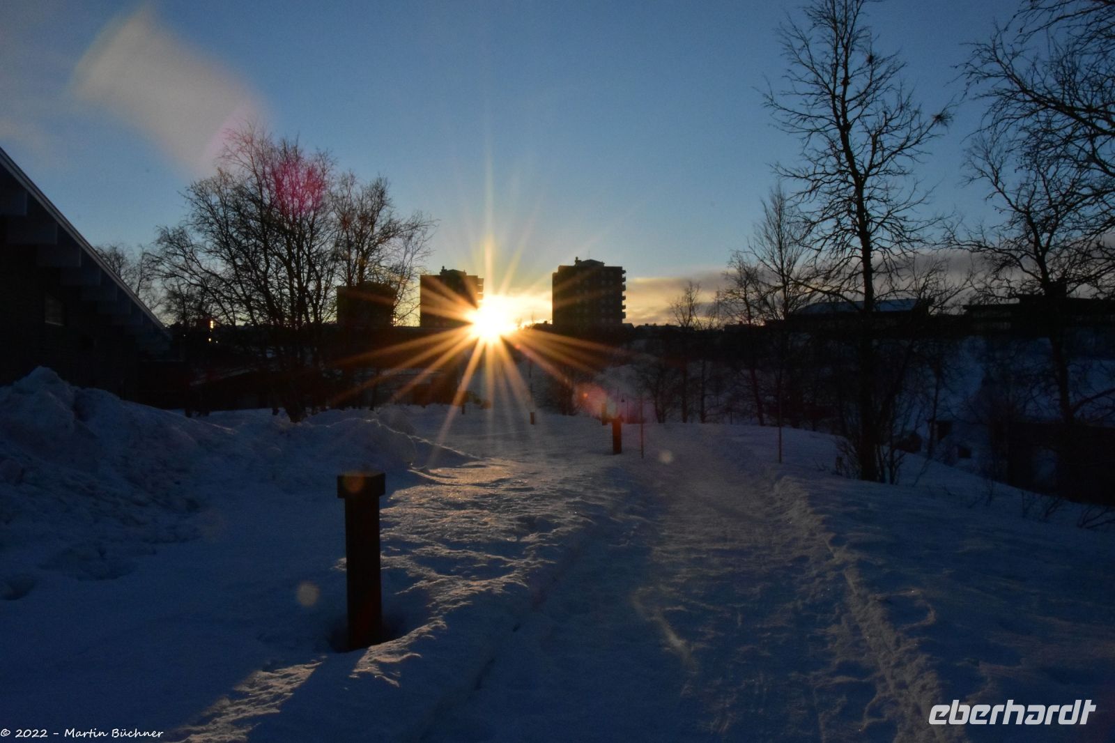 Wintersonne in Kiruna - historische Stadtansicht - ab Herbst 2022 ist diese Ansicht Geschichte - eine ganze Stadt zieht um