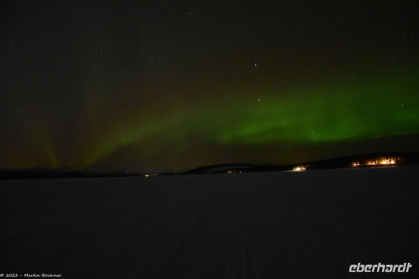 Jukkasjärvi - Schneemobil-Tour auf dem Torneälv mit Polarlicht