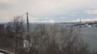 Die Hålogaland-Hängebrücke über den Meeresarm Rombaken (Ofotenfjord)